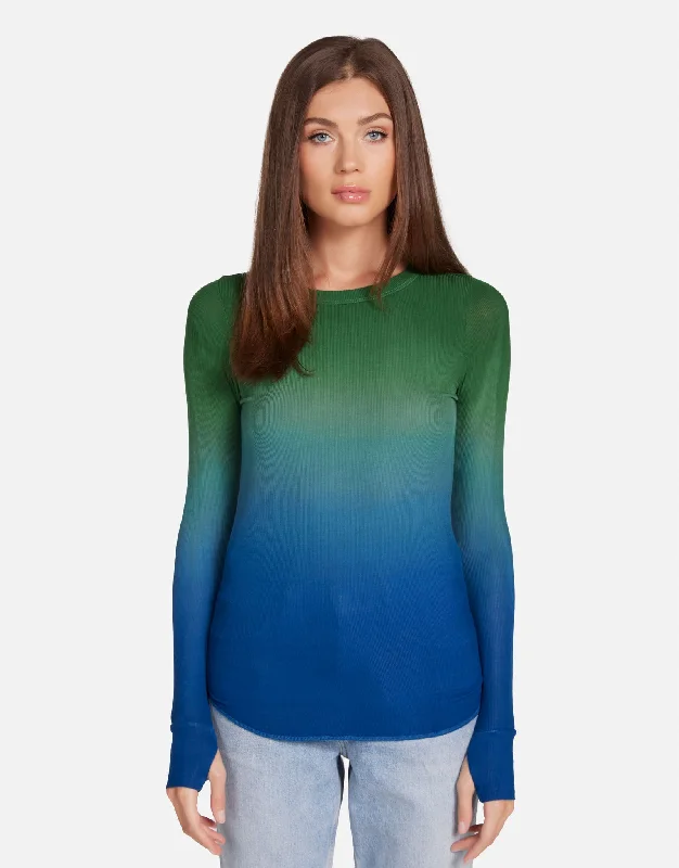 Ruffled Cuff Women Long Sleeve Top with a Feminine TouchAlick Algae