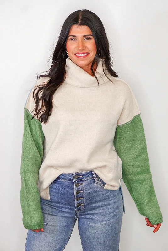 Organic Cotton Women Sweater for an Eco - Friendly ChoicePerfect Harmony Cream Colorblock Sweater