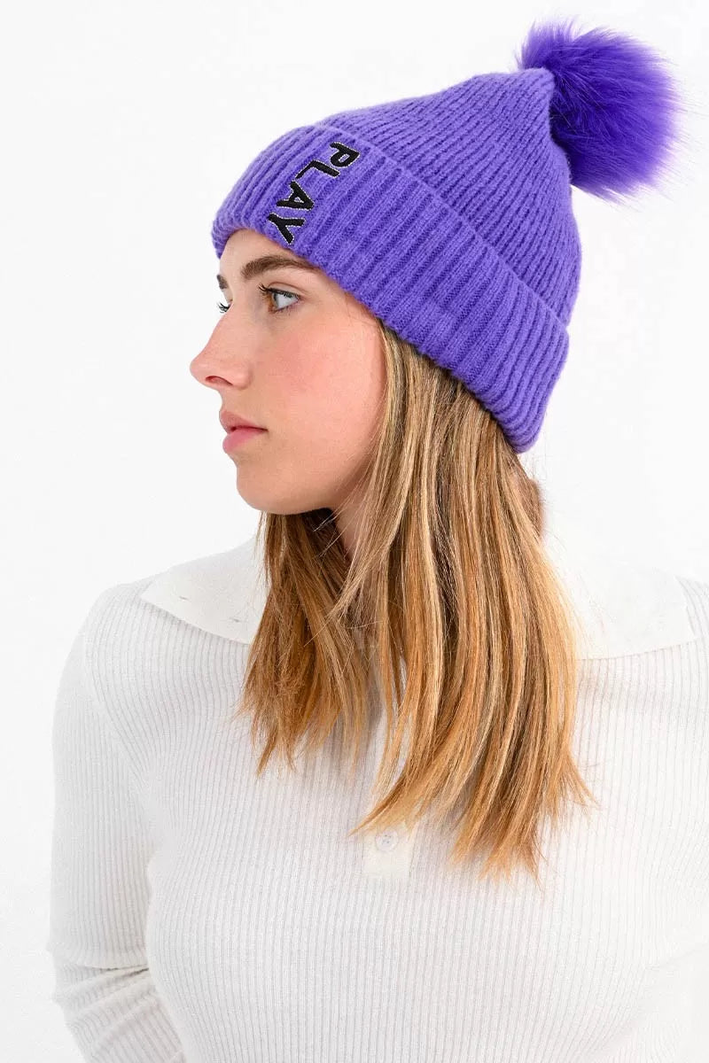 V - Neck Women Sweater to Elongate the NecklineLili Sidonio Purple Knitted Hat