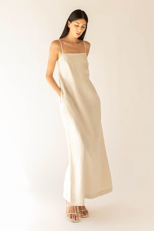 Lightweight Women Sweater for Spring and FallLINEN BLEND MAXI DRESS