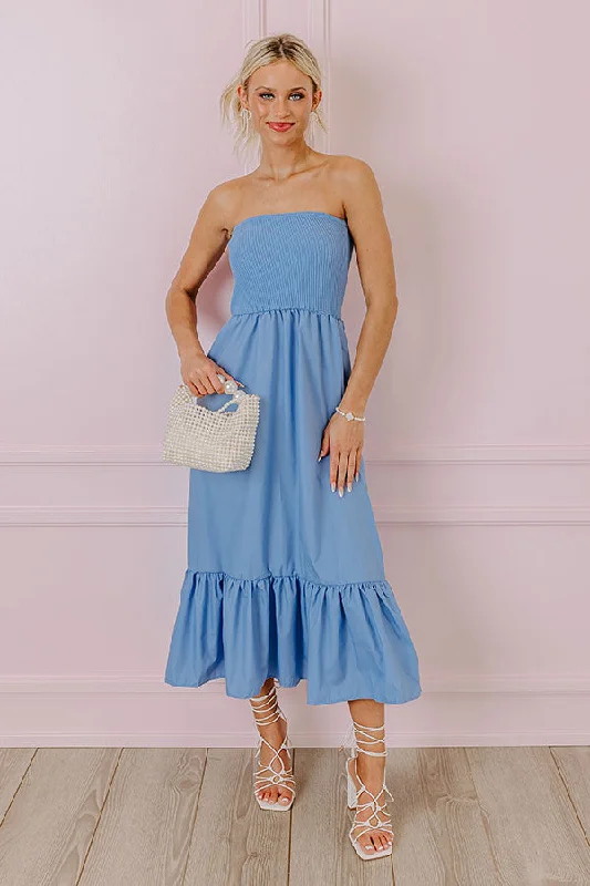 Halter Neck Women Dress to Show Off the Shoulders and NecklineIsland Bay Breeze Midi In Sky Blue