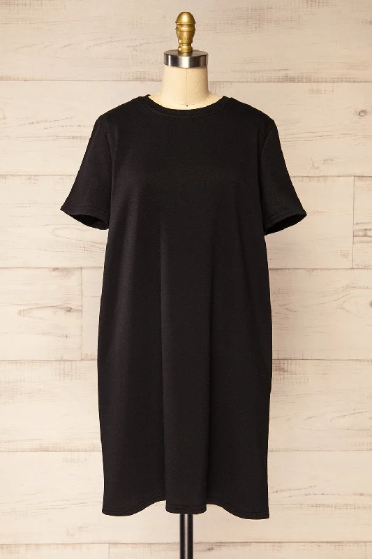 Shift Women Dress with a Simple and Classic Design for Everyday WearJerzey Black | T-Shirt Dress w/ Pockets