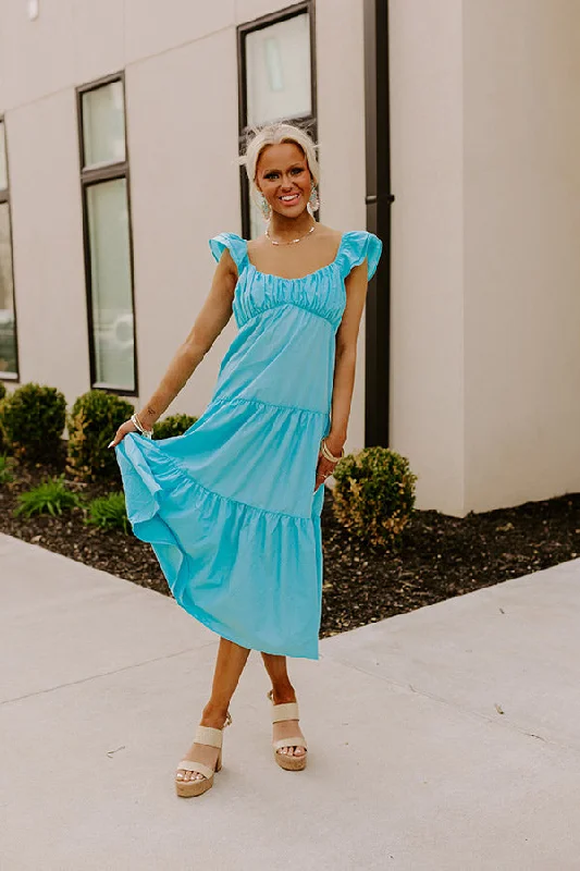 Pleated Women Dress with a Timeless and Elegant TextureSeaside Serenity Midi In Sky Blue