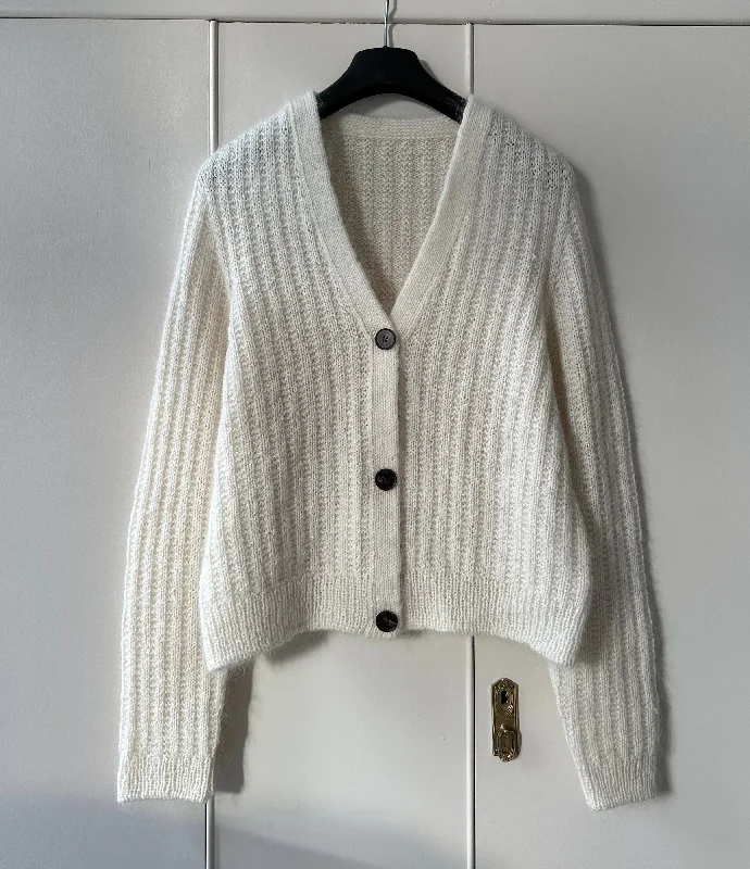 cable knit women cardigan with intricate patternsCardamom Cardigan - English