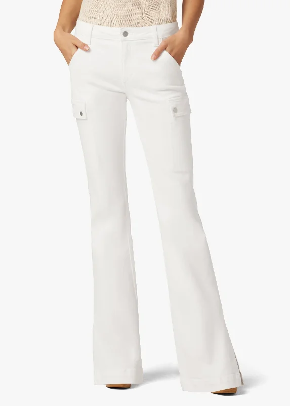 High - rise flare women jeans for a 70s - inspired lookTHE FRANKIE