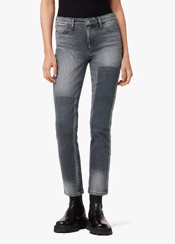 Distressed women jeans for a trendy and edgy lookTHE LARA