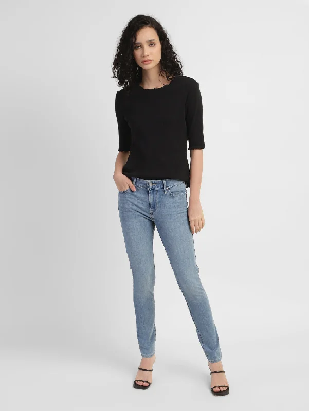 Ripped women jeans for a rebellious and fashion - forward styleWomen's Mid Rise 711 Skinny Fit Jeans