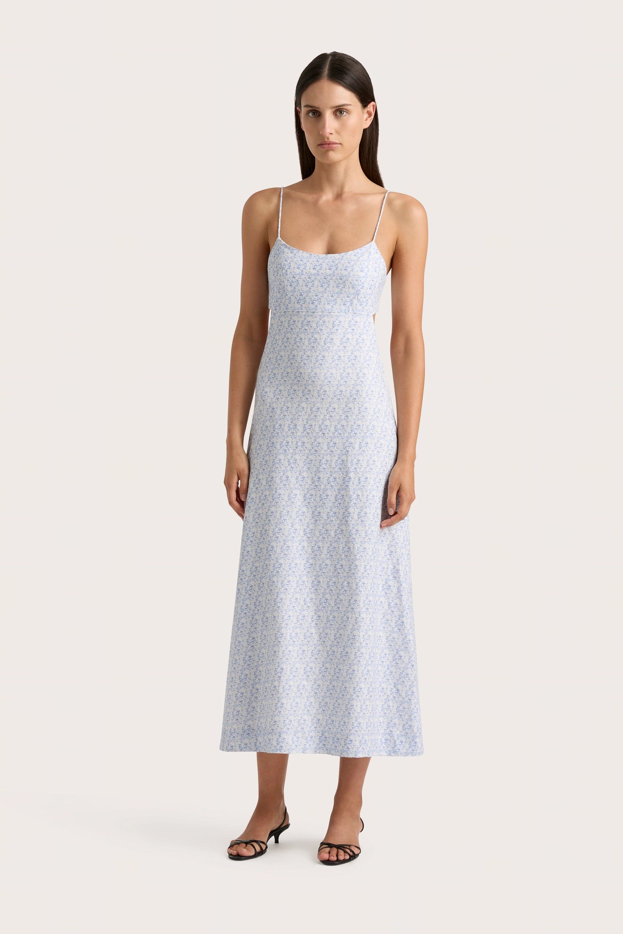 Pleated Women Dress with a Timeless and Elegant TextureAntibes Midi Dress Leilani Mid Blue