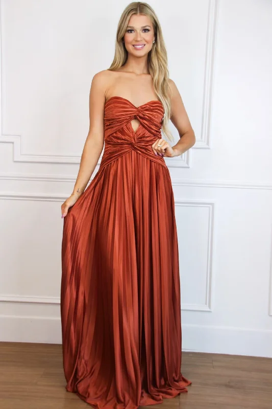 Ruffled Women Dress with Multiple Layers for a Playful and Girly StyleCarolina Strapless Pleated Maxi Dress: Rust