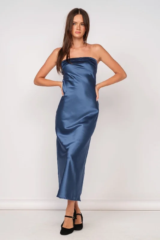 Pleated Women Dress with a Timeless and Elegant TextureIrene Navy Satin Strapless Maxi Dress