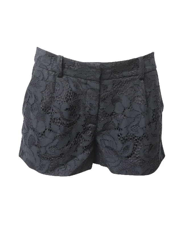 Embroidered Women Shorts with Intricate DesignsDiane Von Furstenberg Lace Casual Shorts in Black Cotton