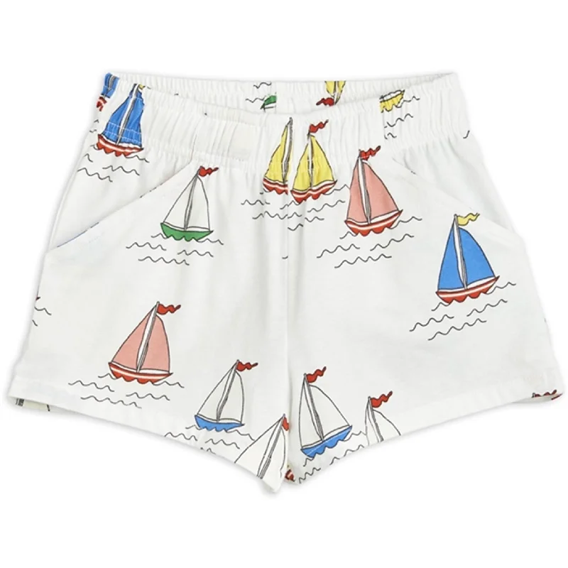 Printed Animal Print Women Shorts for a Wild and Stylish AppearanceMini Rodini Sailing Boats AOP Shorts White