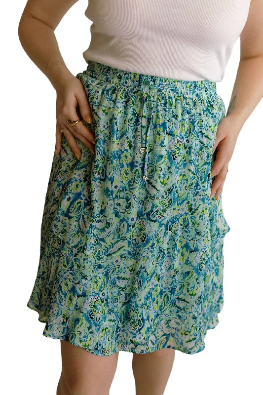 Twill Women Shorts with a Smooth Texture and DurabilityShort Skirt In Bayside Flowerbomb