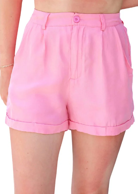 Elastic Waist Women Shorts for Easy Wear and ComfortStay True Cuffed Shorts In Pink