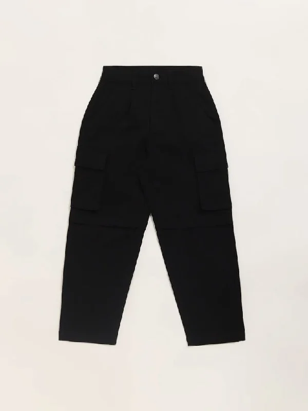 Ruffled Hem Women Shorts to Add a Feminine TouchY&F Kids Black Cargo Trousers